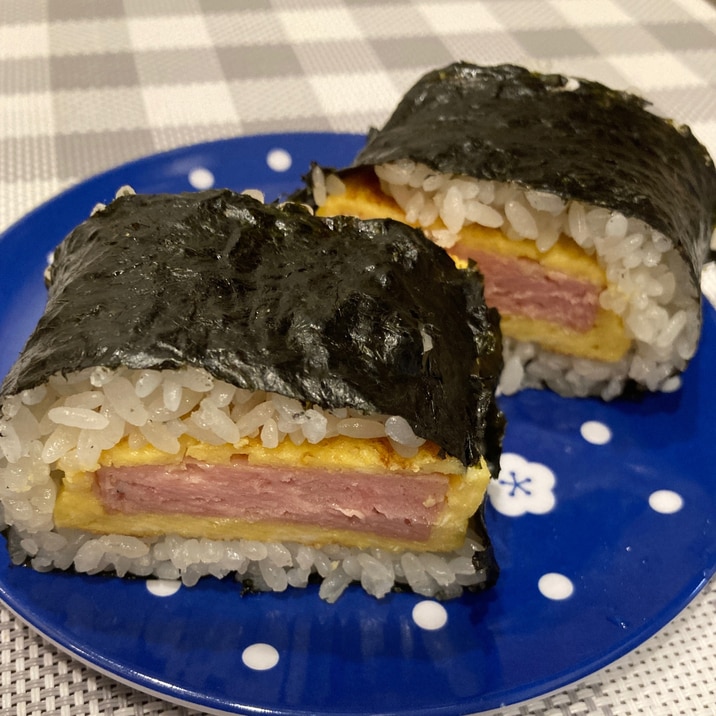 お弁当に☆めちゃうまランチョンミートのおにぎらず♪